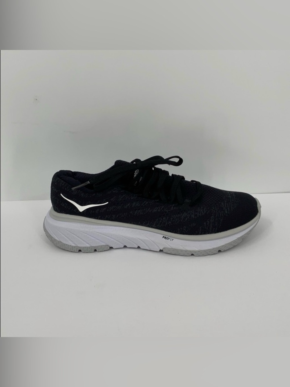 Hoka Cavu sneaker shoe trainer running black stretch knit white sock women 6.5